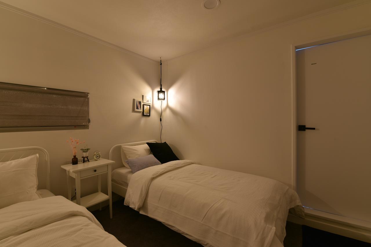 Mono House Hongdae 5 Hotell Seoul Exteriör bild