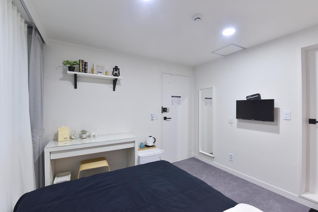 Mono House Hongdae 5 Hotell Seoul Exteriör bild