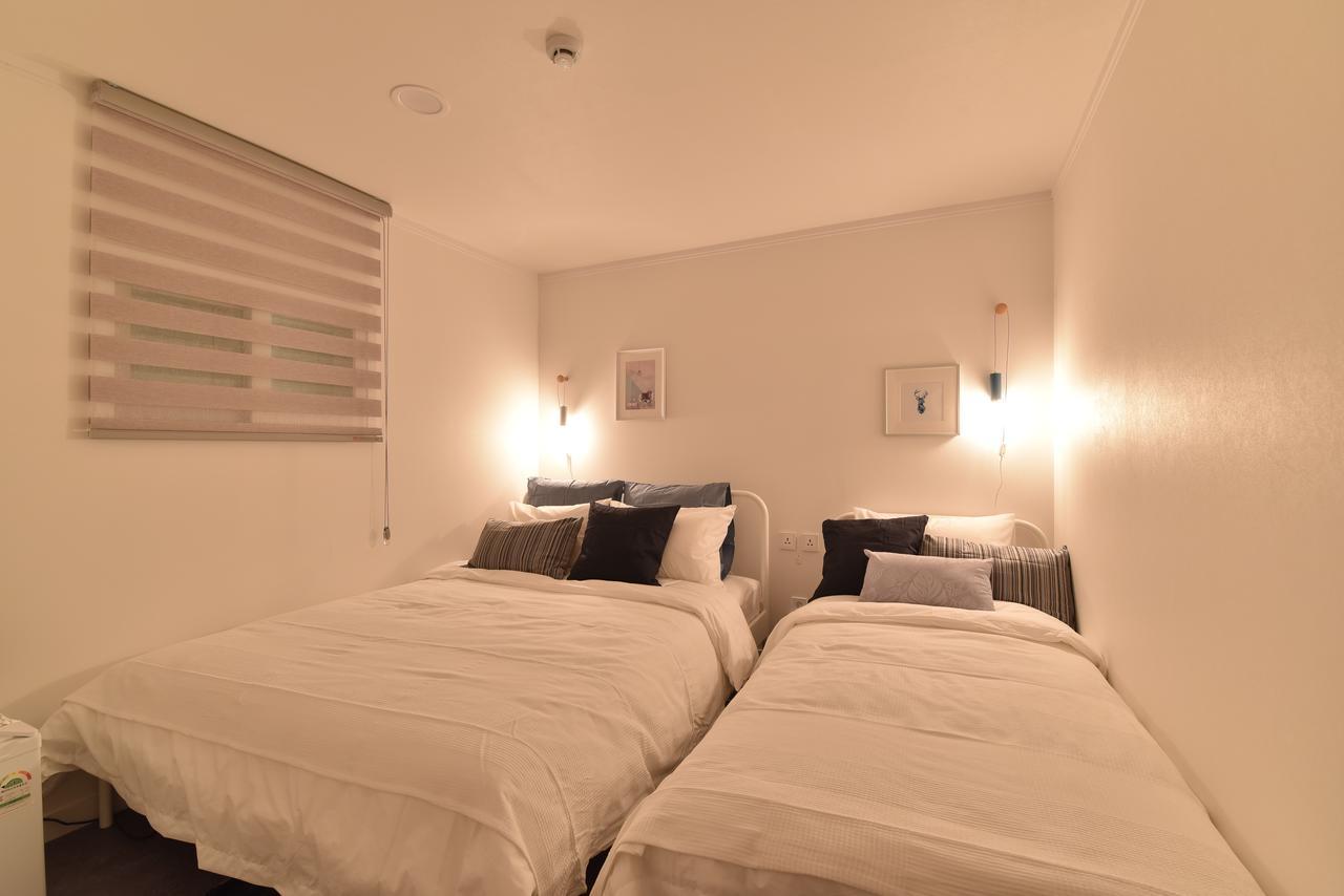 Mono House Hongdae 5 Hotell Seoul Exteriör bild